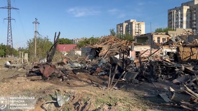 Rusia a atacat cu rachete orasul Mikolaiv, din sudul Ucrainei. Sapte persoane au fost ranite Imagine