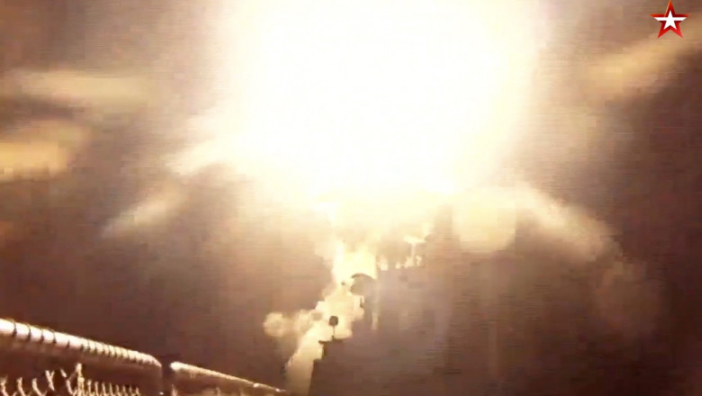Rusia a bombardat o uzina militara din Ucraina detinuta candva de investitori chinezi Imagine