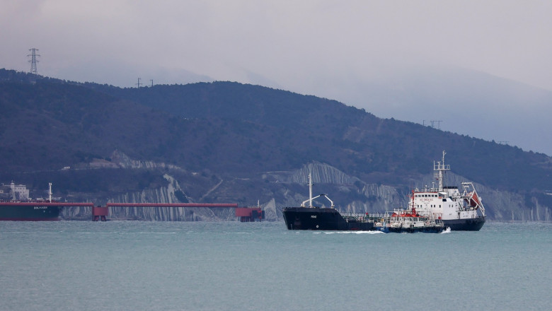 Rusia a inchis una dintre cele mai mari conducte din lume care transporta petrol pana la Marea Neagra Imagine
