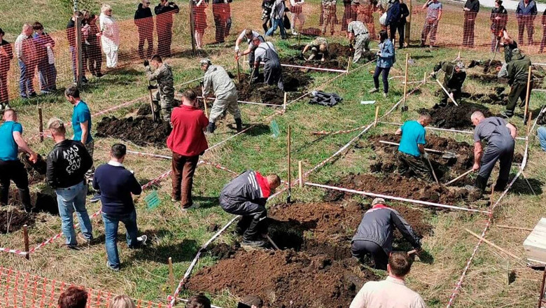 Rusia a participat la „cupa mondiala a groparilor” cu doi angajati ai crematoriului din Novosibirsk. Unde are loc competitia anuala Imagine