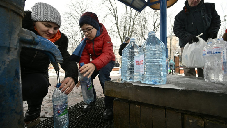 Rusia construieste o conducta de apa de 200 de kilometri ca sa alimenteze regiunea Donbas afectata de razboi Imagine