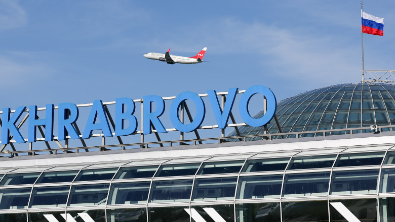 Rusia inchide aeroportul din Kaliningrad pentru prima data de la inceputul razboiului