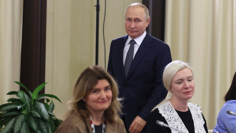 Rusia interzice strainilor sa apeleze la mamele surogat din Federatie. "Traficul de copii este inacceptabil" Imagine