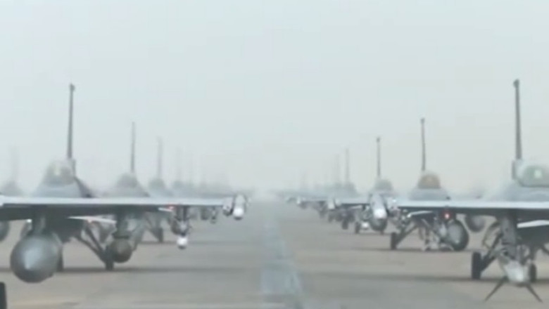 Rusia isi continua manevrele militare de amploare. O racheta balistica a fost lansata din Marea Barents spre Peninsula Kamceatka Imagine