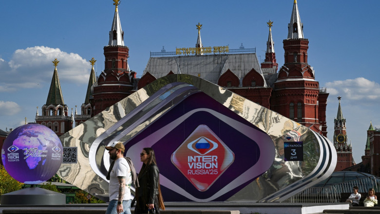 Rusia reinvie rivalul sovietic al Eurovisionului. La concursul organizat sambata participa si reprezentantul SUA Imagine