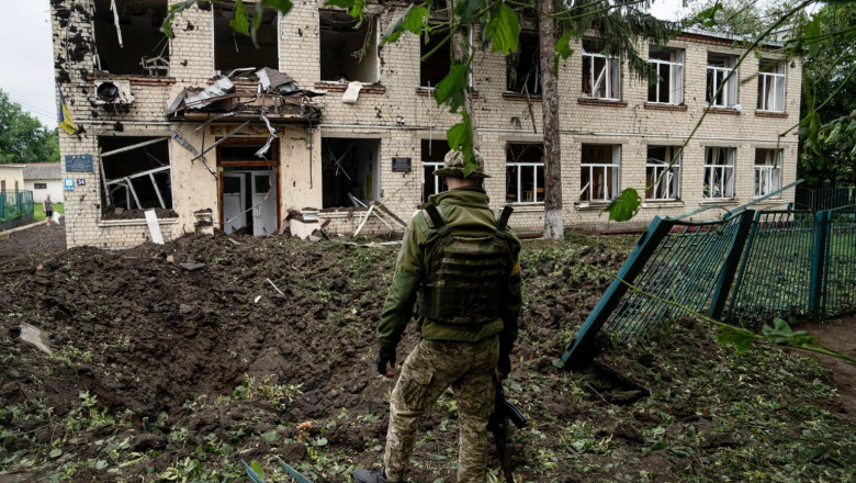 Rusii au folosit munitie incendiara in Donetk si sunt acuzati ca dau foc lanurilor ucrainene. ISW: Putin vrea sa captureze Harkov Imagine