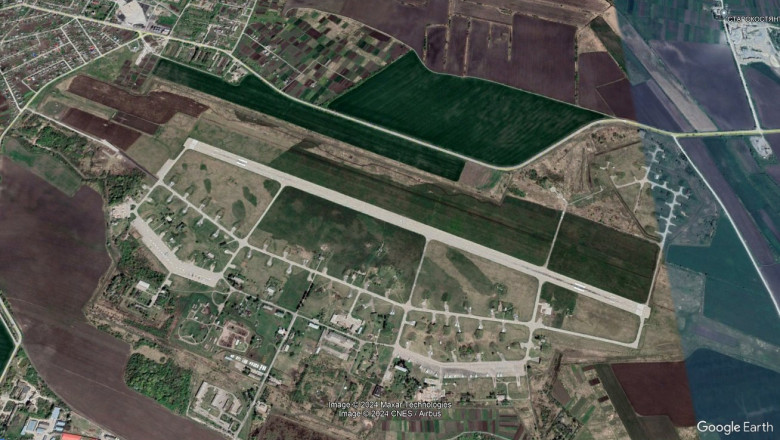 Rusii bombardeaza intens o baza aeriana ucraineana unde cred ca vor ajunge primele F-16 Imagine