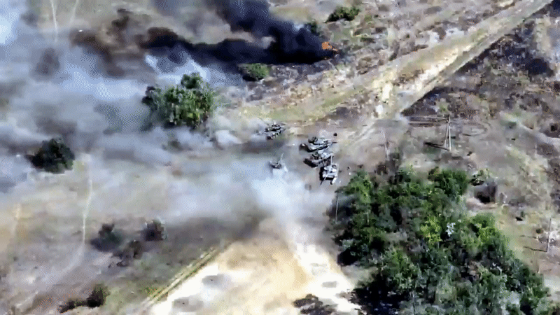 Rusii continua bombardamentele in Donetk. Ucrainenii spun ca au distrus cel putin o companie de tancuri rusesti Imagine