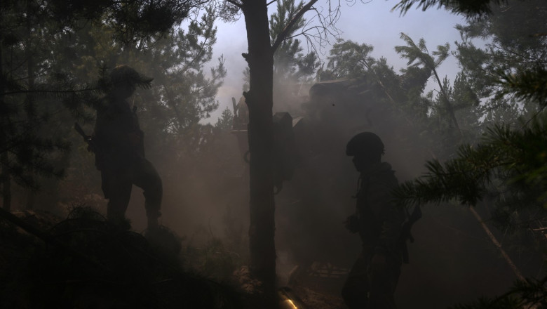 Rusii in actiune. Langa Robotine, soldatii lui Putin s-au deghizat in ucraineni dar au fost confundati si ucisi de camarazi Imagine