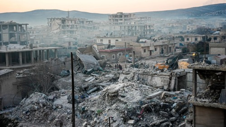 Rusii, iranienii si turcii s-au aliat pentru „a stabiliza situatia din Siria”. „Suntem in contact strans” Imagine