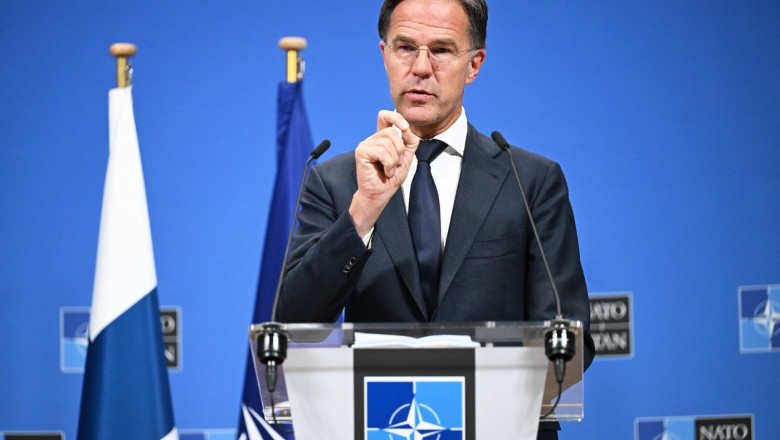 Rutte, intrebat despre riscul ca Romania sa aiba un presedinte anti-NATO: „Noi respectam orice rezultat” Imagine