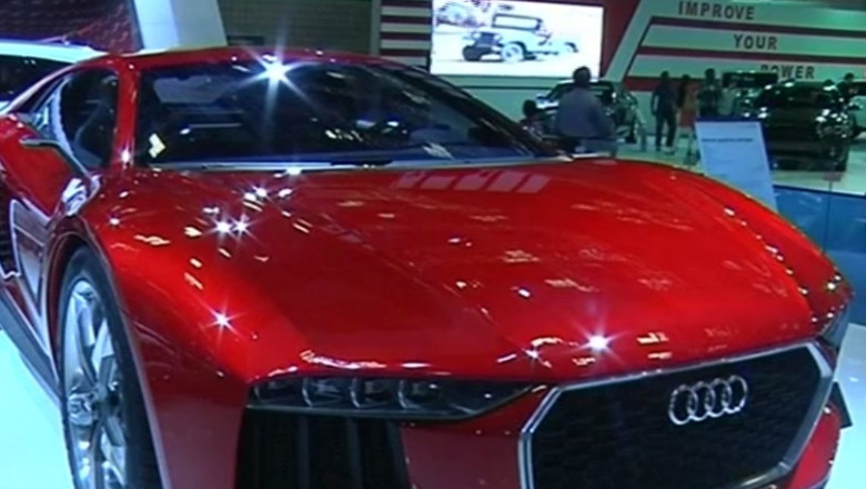 S-a deschis salonul auto din Qatar. Zeci de modele de lux sunt expuse la a patra editie a expozitiei din Doha Imagine