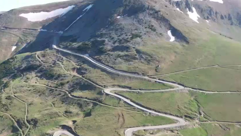 S-a redeschis traficul pe cea mai inalta sosea din Romania, Transalpina. Recomandarile politistilor pentru soferi Imagine