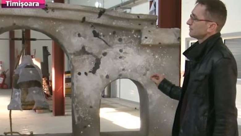 S-a ridicat cortina la fabrica de decoruri Imagine