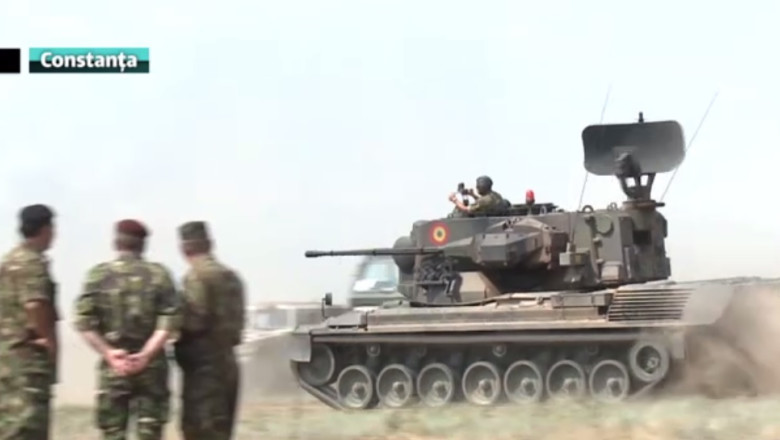 S-a tras cu munitie reala. 500 de militari au efectuat un exercitiu tactic la Babadag Imagine