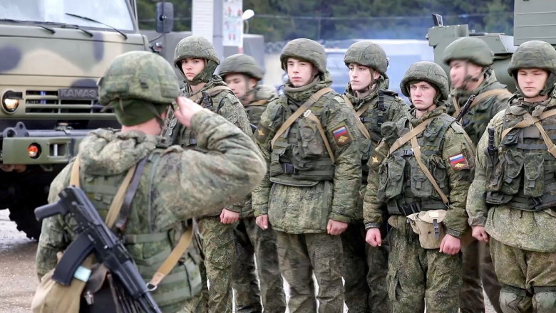 S-au saturat de razboi. 50% dintre rusi sustin o incetare temporara a focului in Ucraina, potrivit unui sondaj Imagine