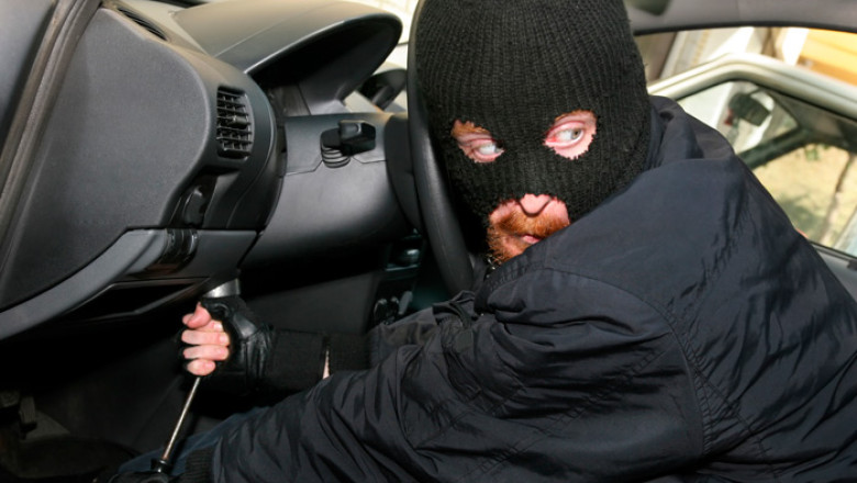 Sac cu bani, prea greu pentru un hot Imagine