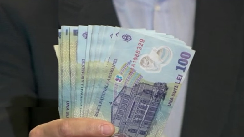 Salarii mai mari in firmele private. In ce domenii sunt asteptate cele mai mari cresteri Imagine