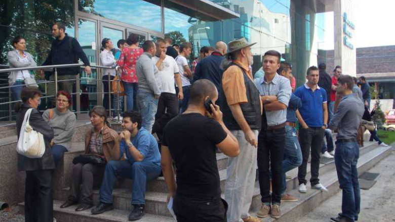 Salariile absolventilor, suportate de stat Imagine