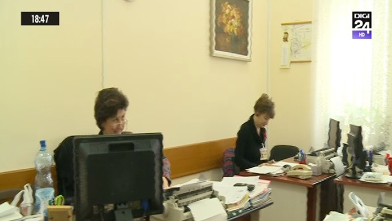 Salariile directorilor cresc rapid in Romania  Imagine