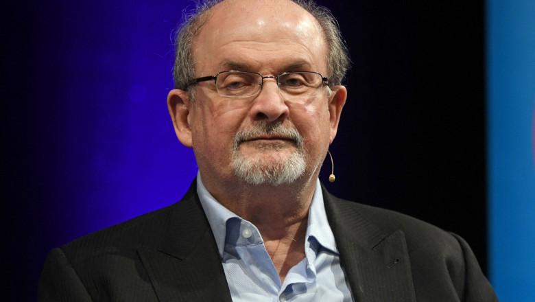 Salman Rushdie a fost injunghiat pe scena la un eveniment in statul New York. „Vestile nu sunt bune”, spune agentul sau Imagine