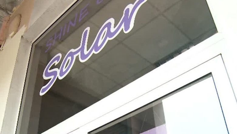 Saloane de bronzat, inchise de OPC Imagine