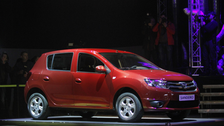 Sandero, primul model Dacia care a primit patru stele la testele de siguranta Imagine
