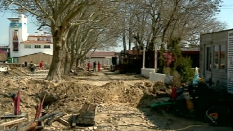 Santierele de la malul marii, deschise si vara: Primarul Radu Mazare doreste mentinerea lucrarilor de constructie si in sezonul estival Imagine