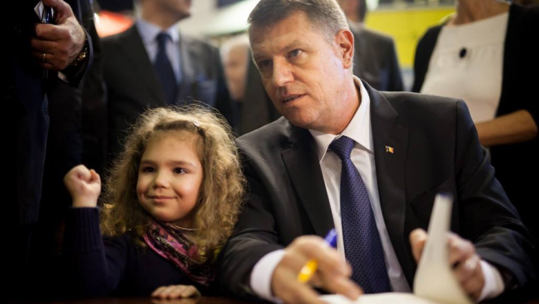 SAPTAMANA PRESEDINTILOR. Copiii ii scriu presedintelui ales Imagine