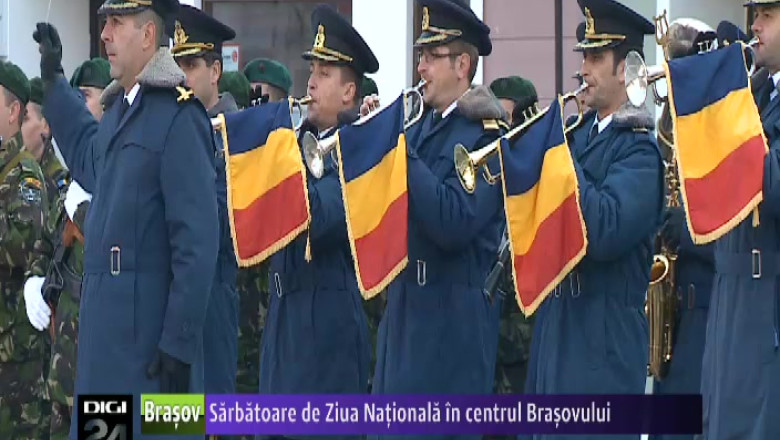 Sarbatoare de Ziua Nationala in centrul Brasovului Imagine