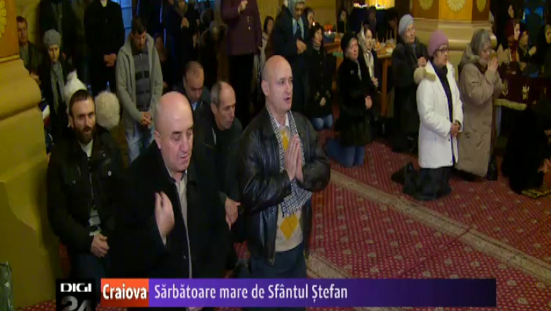 Sarbatoare mare de Sfantul Stefan. In toate bisericile din Oltenia au avut loc slujbe religioase   Imagine