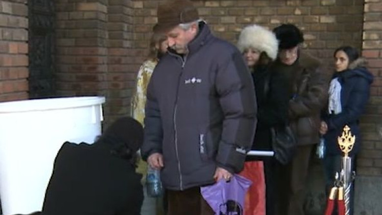 Sarbatoare pentru crestini. La slujba de Boboteaza a participat si Mitropolitul Banatului Imagine