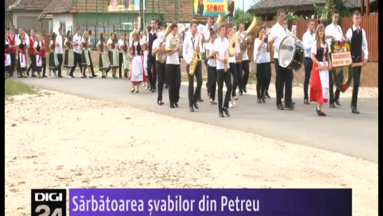 Sarbatoarea svabilor din Petreu Imagine