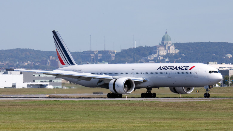 Sase din zece zboruri Air France, anulate maine. Compania aeriana franceza va asigura doar 40% din cursele sale Imagine