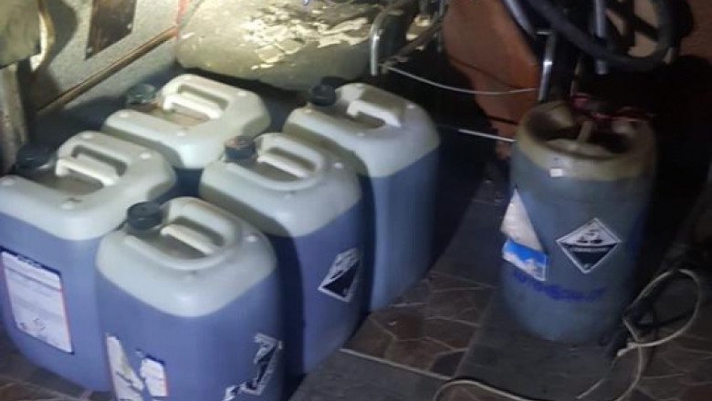 Sase gorjeni sunt banuiti ca au furat 100 de tone de petrol direct din conducte Imagine