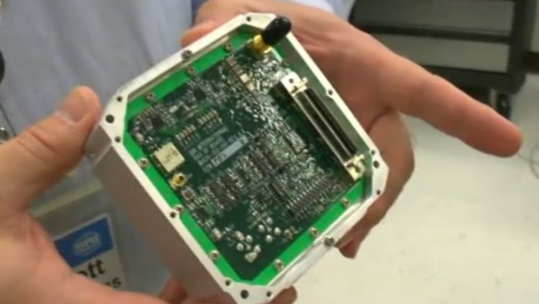 Satelitii viitorului vor avea 50 de grame si vor fi mai performanti. Romania va produce doi sateliti la Magurele Imagine