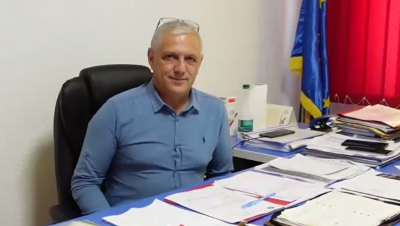 Scandal cu iz sexual. Un primar i-ar fi cerut favoruri unei tinere angajate: Daca vreau sa fiu cu tine o ora, sa fii la dispozitia mea Imagine
