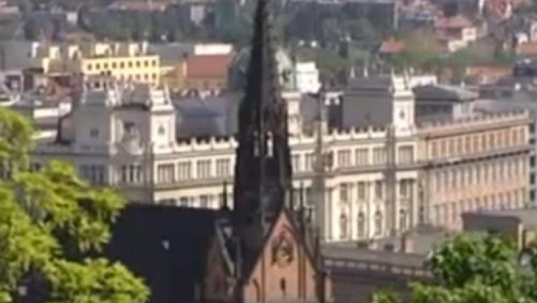 Scandal de coruptie la Praga. Sefa de cabinet a premierului ceh, printre retinuti Imagine