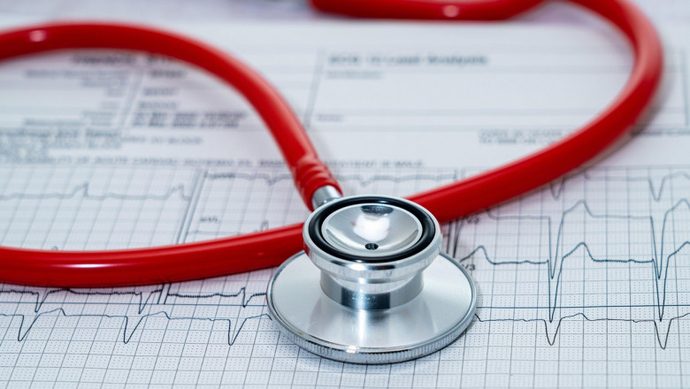 Scandal dupa ce Rafila i-a trimis pe cei cu medii sub 5 la rezidentiat sa fie medici de familie. "Se induce o idee gresita" Imagine