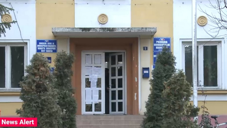 Scandal intr-o primarie din Bihor. Edilul il acuza de chiul pe viceprimar, dupa ce l-a urmarit un an: „Petrece 3 ore pe zi la birou” Imagine