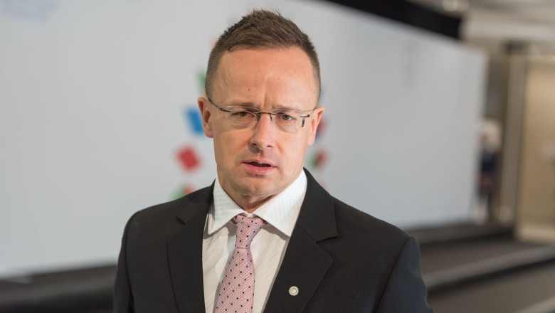 Scandal intre Ungaria si Ucraina. Szijjarto: In 1956 ne-a invadat Armata Rosie si nu a venit nimeni sa ne ajute Imagine