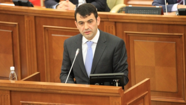 Scandal la Chisinau. Premierul Chiril Gaburici a recunoscut ca nu a luat bacalaureatul Imagine