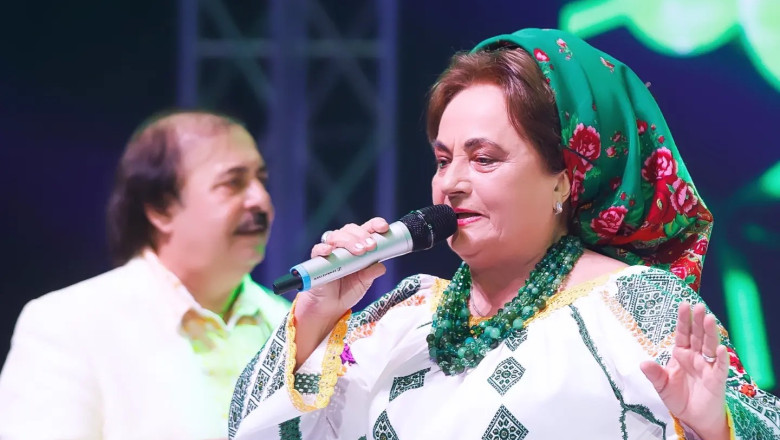 Scandal la o nunta din judetul Iasi: O cunoscuta cantareata de muzica populara ar fi lovit un alt solist. A fost deschis dosar penal Imagine