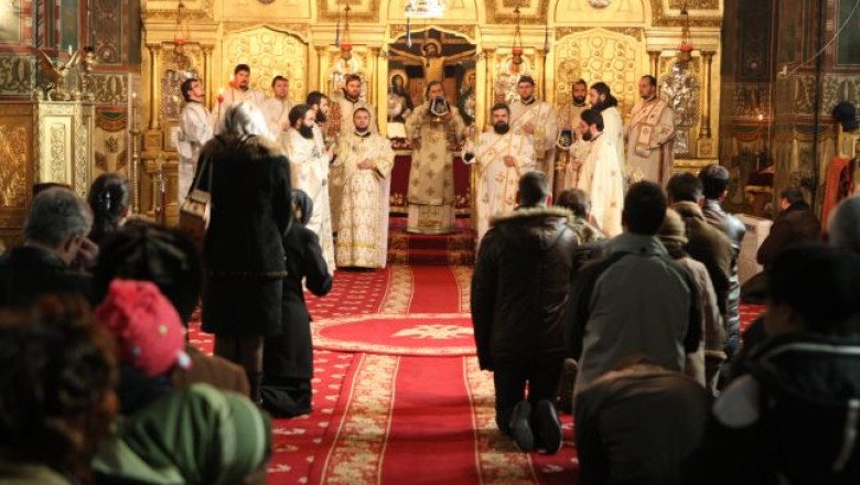 Scandal sexual la Arhiepiscopia Tomisului. Mai multi preoti au fost santajati cu filmulete erotice Imagine