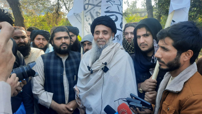 Schimb de detinuti intre SUA si Afganistan. Au fost eliberati doi americani contra unui taliban condamnat pentru trafic de droguri Imagine