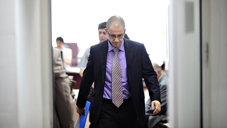 Schimbare la varful DNA. V. Ponta: Lui Lucian Papici i s-a terminat mandatul, nu a fost demis Imagine