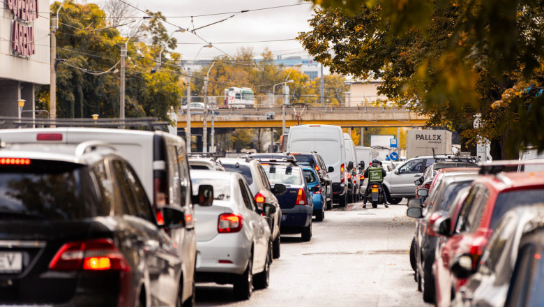 Schimbari importante in Codul Rutier. Politia poate da amenzi pe baza filmarilor in care apar soferi agresivi Imagine