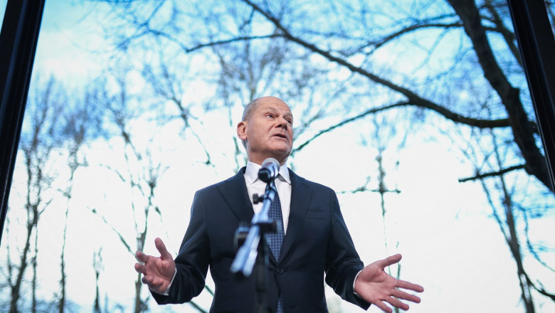 Scholz avertizeaza SUA dupa ce Trump a impus taxe vamale de 25% pentru importurile de masini: UE va reactiona clar si decisiv Imagine