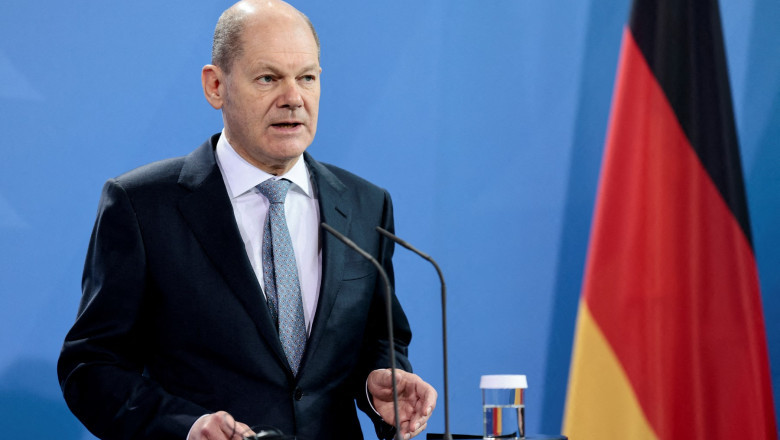 Scholz ii raspunde lui Trump: Ucraina decide singura cine o guverneaza. Nu o vom abandona si nu vom decide pentru ea Imagine