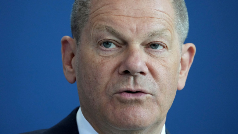 Scholz: Putin se teme de scanteia de democratie care se raspandeste in Rusia Imagine